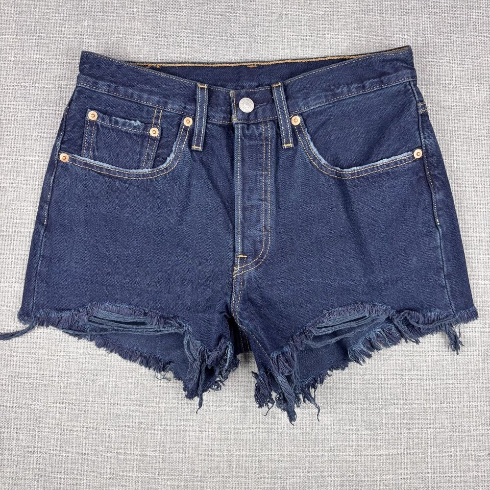 Levis 501 Womens High-Waisted Frayed Hem Denim Shorts Size W26